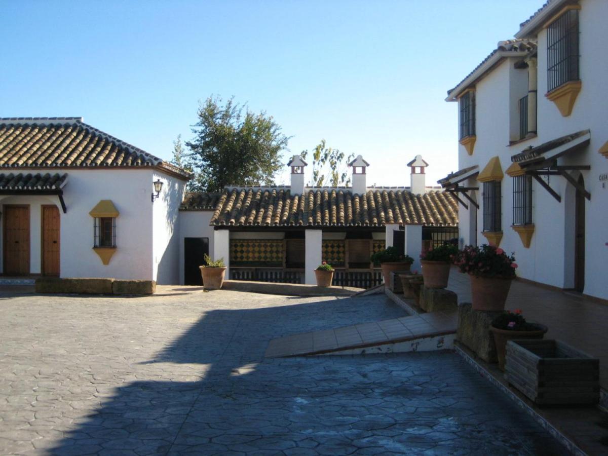 Charming House In Hornachuelos With Shared Pool ภายนอก รูปภาพ